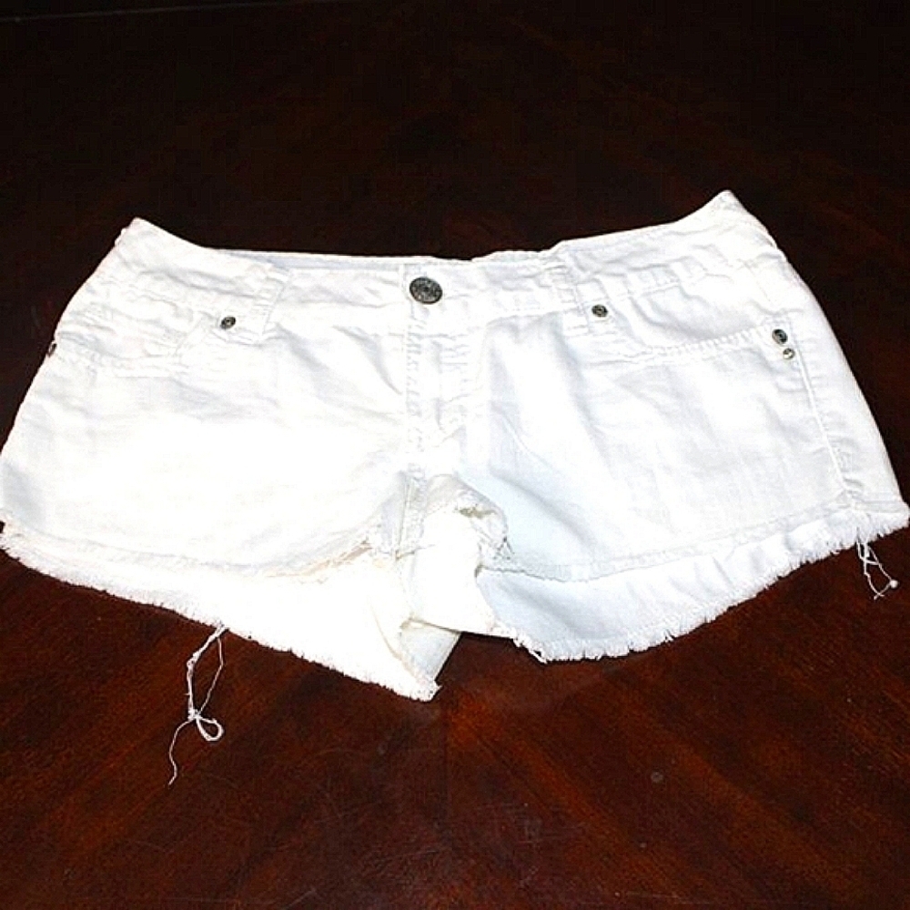 Rue 21 White Denim Shorts, Sz 5/6 |